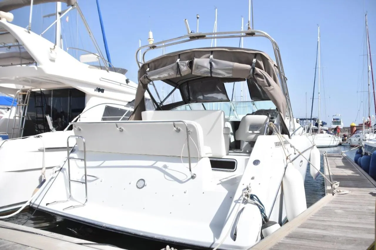 Hotel en barco Hotel Luxury Boat Karamba I San Miguel de Abona