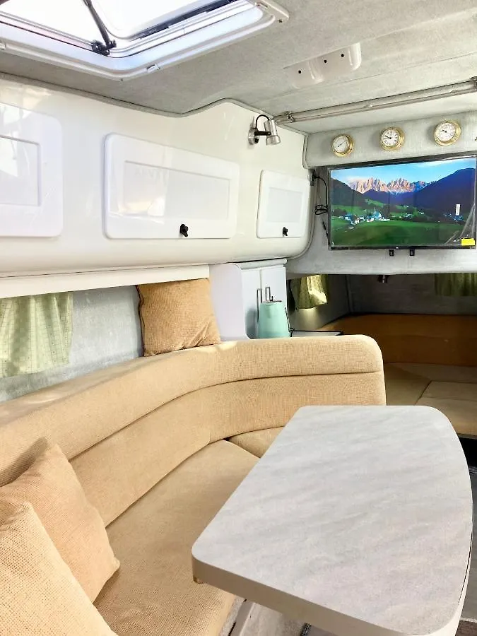 보트호텔 Luxury Boat Karamba I 호텔 산미겔데아보나