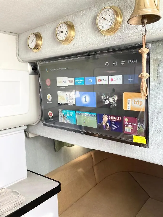 Luxury Boat Karamba I 호텔 산미겔데아보나 0*,  스페인